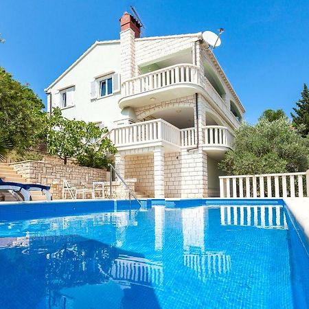 Villa Matic فيلا لوكا المظهر الخارجي الصورة